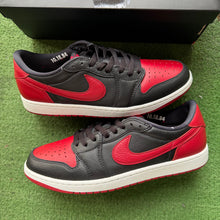 Load image into Gallery viewer, Jordan Banned Low 1s Size 11.5
