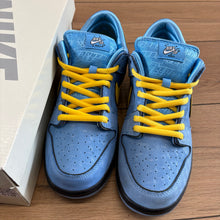 Load image into Gallery viewer, Nike SB Powerpuff Girls Bubbles Low Dunks Size 10
