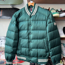Load image into Gallery viewer, Moncler Jacket Size 3
