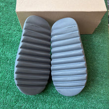 Load image into Gallery viewer, Yeezy Slate Grey Slides Size 7
