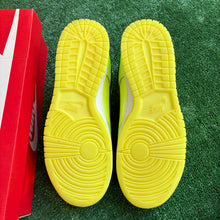 Load image into Gallery viewer, Nike Splash Volt Low Dunks Size 11
