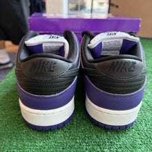Load image into Gallery viewer, Nike SB Court Purple Low Dunks Size 13
