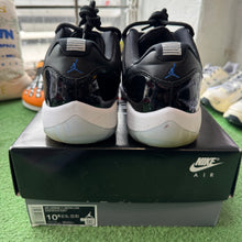 Load image into Gallery viewer, Jordan Space Jam 11 Lows Size 10.5

