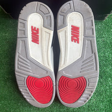 Load image into Gallery viewer, Jordan Black Cement 3s Size 9.5
