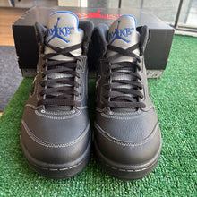 Load image into Gallery viewer, Jordan Awake NY Black 5 Size 9.5
