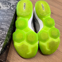 Load image into Gallery viewer, Nike LeBron Dunkman Low 14s Size 8
