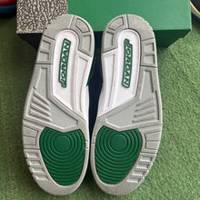 Load image into Gallery viewer, Jordan Pine Green 3s Size 10
