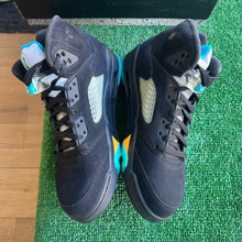 Load image into Gallery viewer, Jordan Aqua 5s Size 10.5
