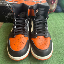 Load image into Gallery viewer, Jordan Shattered Backboard 1s Size 11.5
