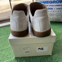 Load image into Gallery viewer, Maison Margiela Paint Splatter GATS Size 46
