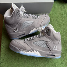 Load image into Gallery viewer, Jordan Wolf Grey 5s Size 8.5
