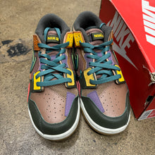 Load image into Gallery viewer, Nike Archeo Brown Dunk Scraps Size 9.5
