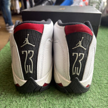 Load image into Gallery viewer, Jordan Black Toe 14s Size 5.5Y
