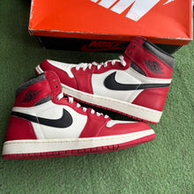 Load image into Gallery viewer, Jordan Lost And Found 1s Size 11

