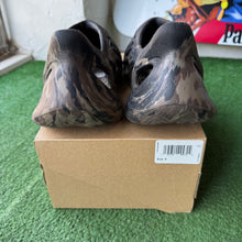Load image into Gallery viewer, Adidas Yeezy MX Cinder Foam Runners Size 9
