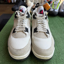 Load image into Gallery viewer, Jordan Flight Club 4s Size 14
