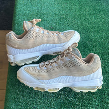 Load image into Gallery viewer, Nike Vachetta Tan Air Max 95 Ultra PRM Size 11
