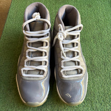 Load image into Gallery viewer, Jordan Cool Grey 11s Size 9.5
