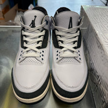 Load image into Gallery viewer, Jordan A Ma Maniere Diffused Blue 3s Size 9.5
