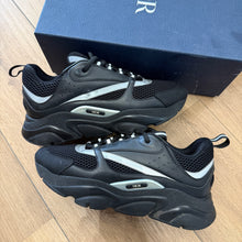 Load image into Gallery viewer, Dior B22s Size 42
