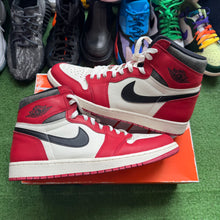 Load image into Gallery viewer, Jordan Lost And Found 1s Size 13
