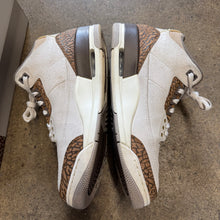 Load image into Gallery viewer, Jordan Palomino 3s Size 10.5
