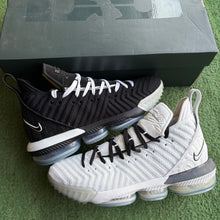 Load image into Gallery viewer, Nike LeBron Equality Home 16s Size 9
