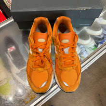 Load image into Gallery viewer, New Balance Protection Pack 2002Rs Size 12
