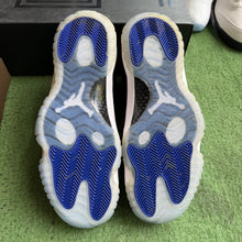 Load image into Gallery viewer, Jordan Space Jam 11s Size 11.5

