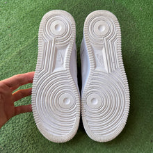 Load image into Gallery viewer, Nike Air Force 1s Size 8.5
