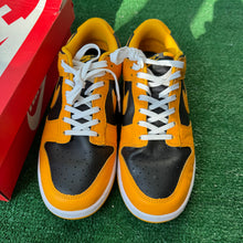 Load image into Gallery viewer, Nike Goldenrod Low Dunks Size 11

