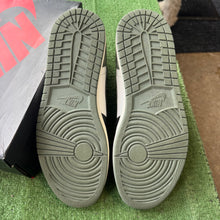 Load image into Gallery viewer, Jordan Clay Green 1s Size 13

