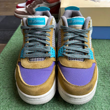 Load image into Gallery viewer, Jordan Union Desert Moss 4s Size 7
