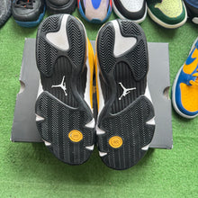 Load image into Gallery viewer, Jordan Ginger 14s Size 9.5
