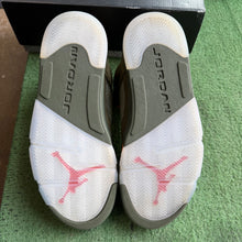Load image into Gallery viewer, Jordan Olive 5s Size 9.5

