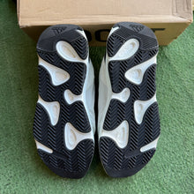 Load image into Gallery viewer, Yeezy Analog MNVM Laceless 700s Size 12.5

