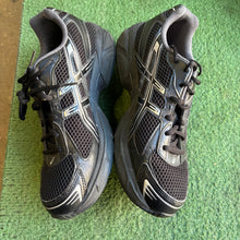 Load image into Gallery viewer, ASICS Black Gel-1130 Size 8
