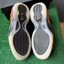 Load image into Gallery viewer, Nike Copper Foamposites Size 9.5
