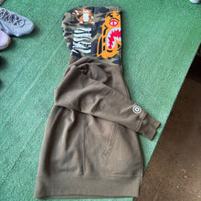 Load image into Gallery viewer, Bape Zip Up Shark Hoodie Size M
