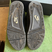 Load image into Gallery viewer, Jordan Black Cat 4s Size 11
