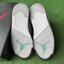 Load image into Gallery viewer, Jordan Grape 5 Size 13
