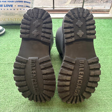 Load image into Gallery viewer, Balenciaga Steroid Boots Size 44
