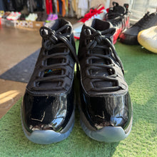 Load image into Gallery viewer, Jordan Gamma 11s Size 9
