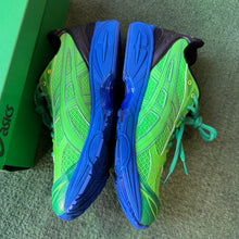 Load image into Gallery viewer, ASICS Field Training Gel Kayano 14s Size 12
