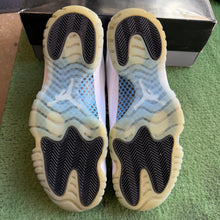Load image into Gallery viewer, Jordan Legend Blue 11s Size 12
