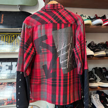 Load image into Gallery viewer, Off White Flannel Size L
