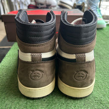 Load image into Gallery viewer, Jordan Travis Scott Mocha High 1s Size 14
