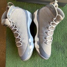 Load image into Gallery viewer, Jordan Cool Grey 9s Size 10
