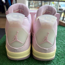 Load image into Gallery viewer, Jordan Iced Carmine 4s Size 12.5W/11M
