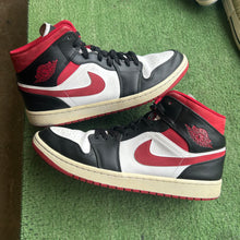 Load image into Gallery viewer, Jordan Black Red Mid 1s Size 11.5
